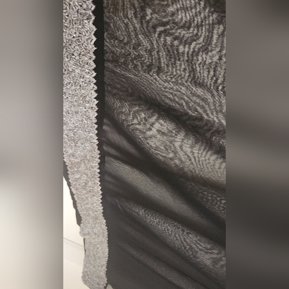 Hannah Jo black tunic - Picture 7 of 15